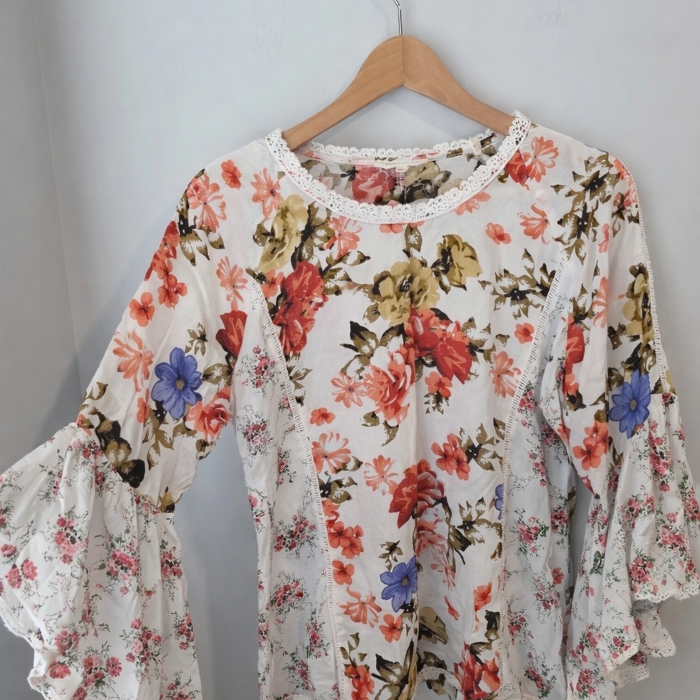 🌸 Flowy Floral Boho Blouse | Bell Sleeve | Cottagecore | Size Large 🌸 - Picture 2 of 14